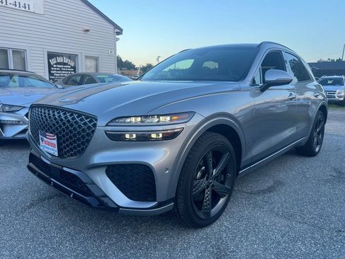 Used 2025 Genesis GV70 3.5T Sport w/ Sport Prestige Package AWD/4WD image 3
