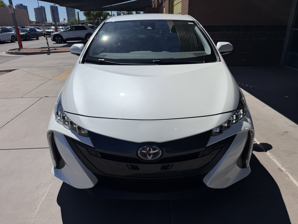 Used 2020 Toyota Prius Prime XLE FWD image 10