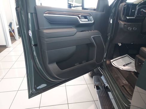 New 2026 Chevrolet Silverado 2500 LT w/ Trail Boss Package AWD/4WD image 11