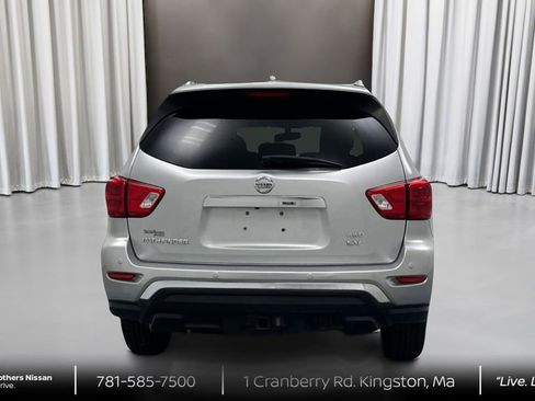 Used 2019 Nissan Pathfinder SV w/ SV Tech Package AWD/4WD image 6