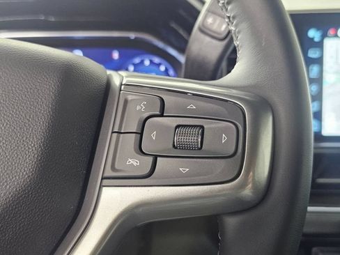 Used 2025 Chevrolet Silverado 1500 RST AWD/4WD image 36