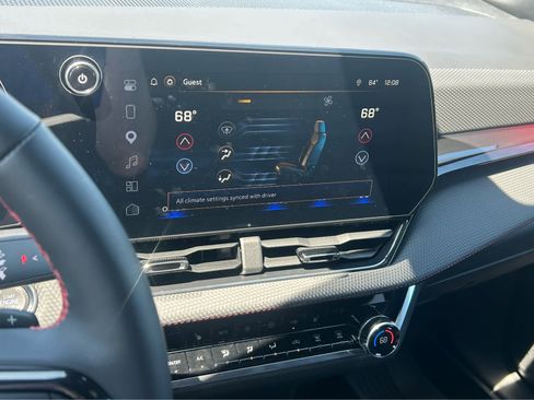 Used 2026 Chevrolet Equinox RS image 34