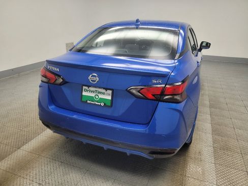 Used 2021 Nissan Versa SR FWD image 7