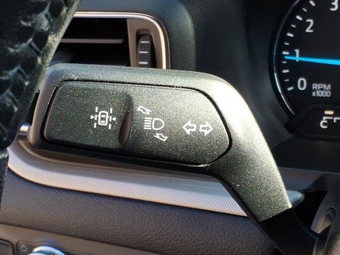 Used 2022 Ford Explorer XLT w/ Equipment Group 202A image 26