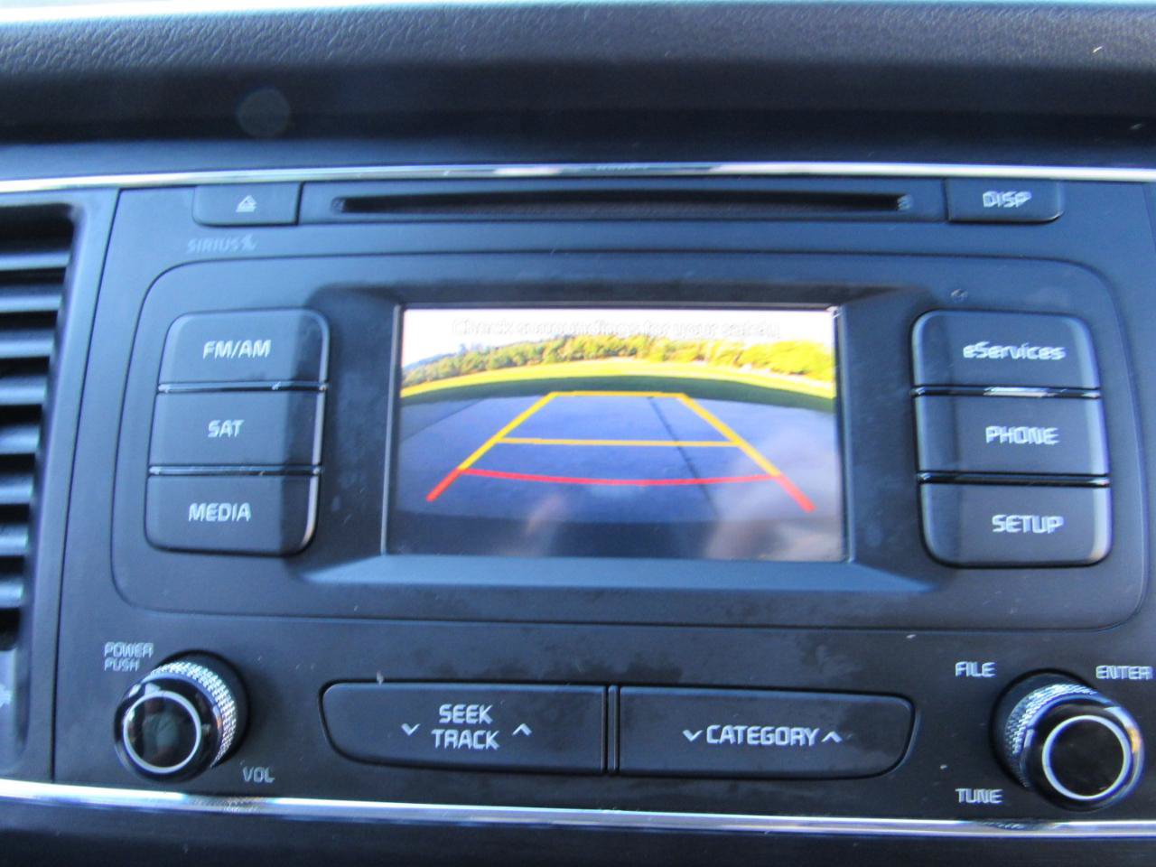 Used 2016 Kia Sedona LX w/ Option Group 020 FWD image 13
