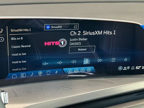 New 2026 Cadillac Vistiq Luxury w/ LPO, Floor Liner Package image 17