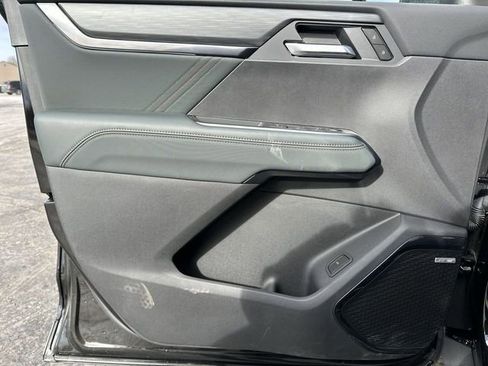 New 2026 GMC Acadia AT4 w/ Super Cruise Package image 23