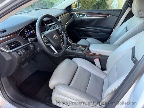 Used 2014 Cadillac XTS Luxury w/ Driver Awareness Package image 7