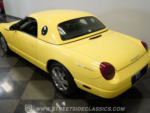 Used 2002 Ford Thunderbird image 30
