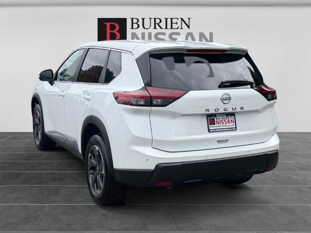 Used 2025 Nissan Rogue SV FWD image 3