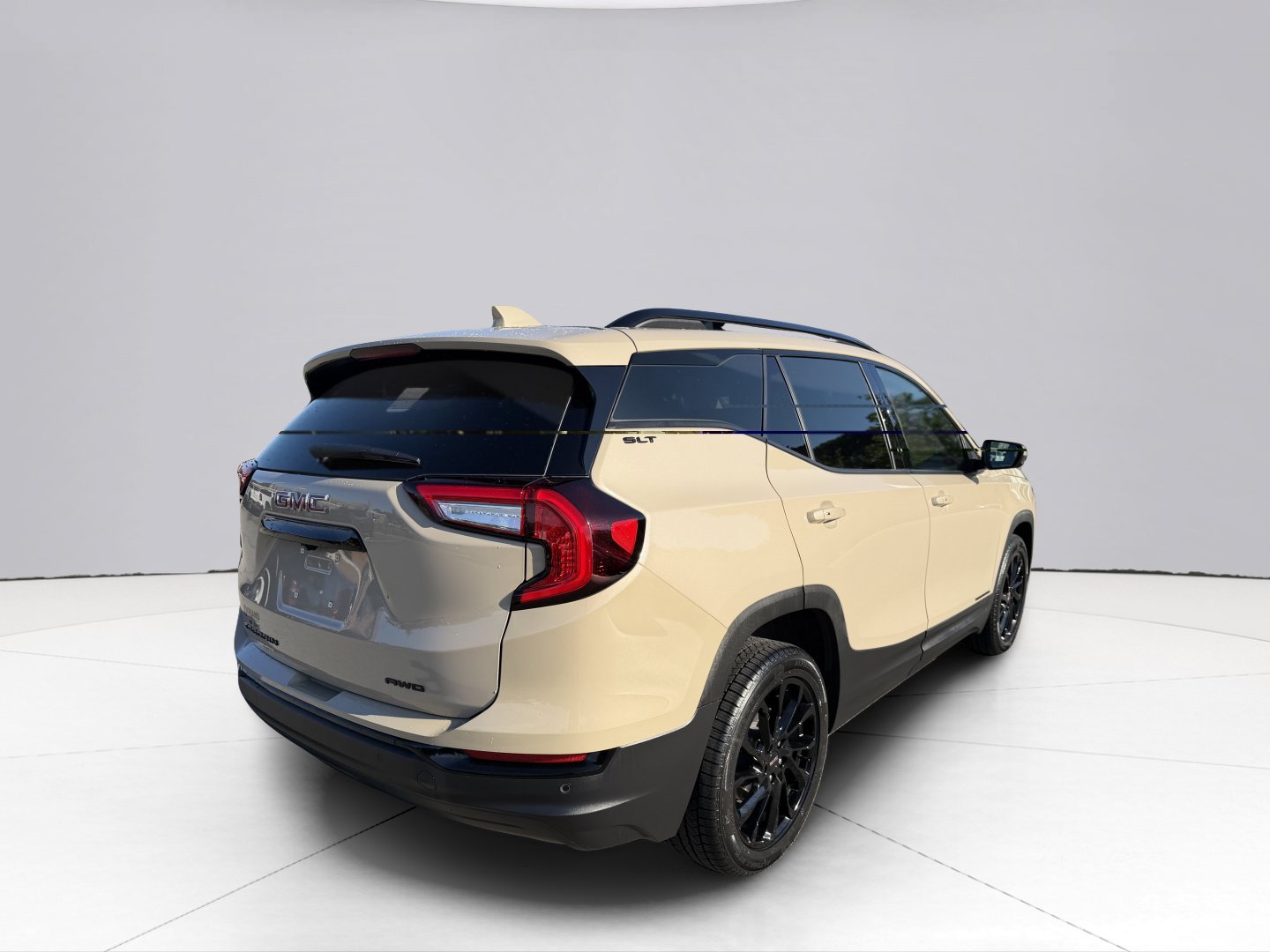 Used 2023 GMC Terrain SLT w/ Elevation Edition AWD/4WD image 5