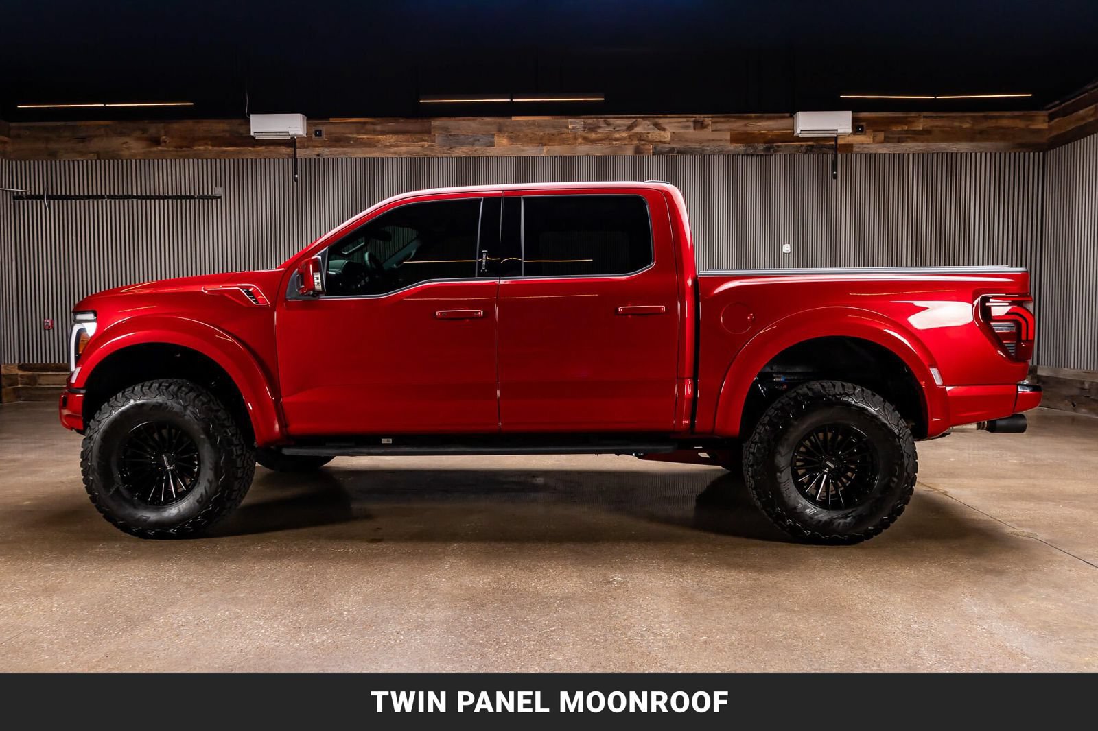 Used 2025 Ford F150 Raptor w/ Equipment Group 803A Raptor R AWD/4WD image 6