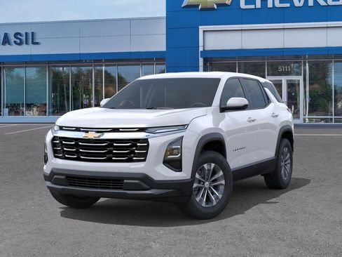 New 2026 Chevrolet Equinox LT AWD/4WD image 6