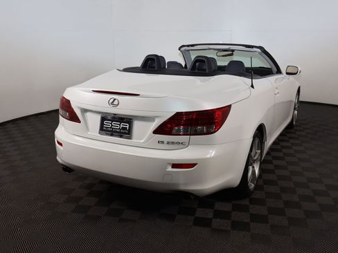 Used 2014 Lexus IS 250C 250 w/ Luxury Package image 25