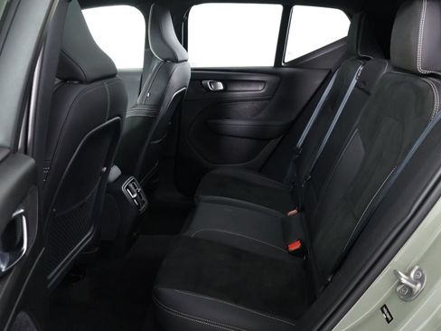 Used 2023 Volvo XC40 Recharge Plus w/ Protection Package Premier AWD/4WD image 30