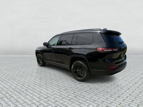 Used 2024 Jeep Grand Cherokee L Laredo AWD/4WD image 6