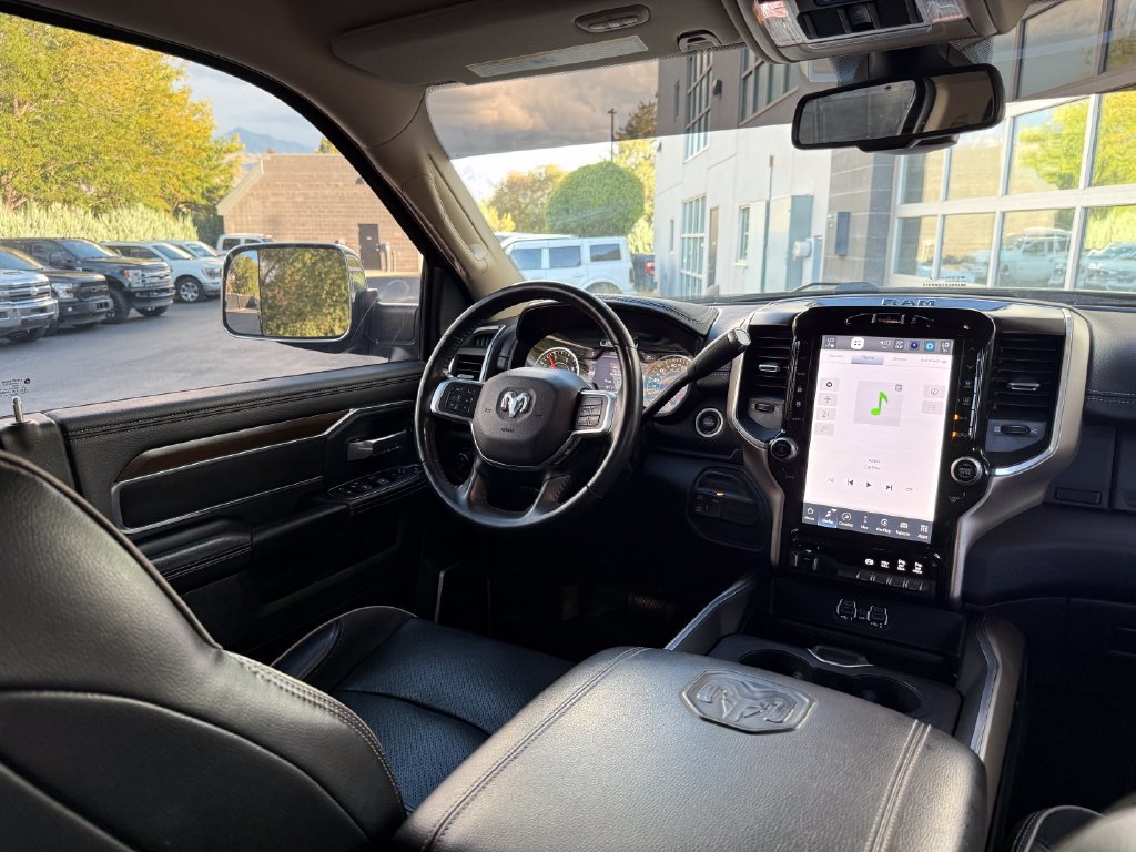 Used 2022 RAM 2500 Laramie AWD/4WD image 43