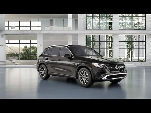 Certified 2026 Mercedes-Benz GLC 300 4MATIC image 6