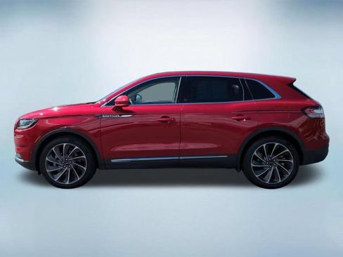 Used 2021 Lincoln Nautilus Reserve w/ Equipment Group 202A AWD/4WD image 4