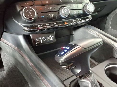 Used 2023 Dodge Durango GT AWD/4WD image 22