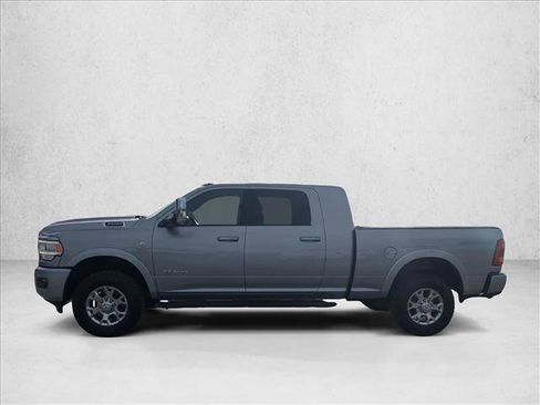 Used 2022 RAM 3500 Laramie image 9