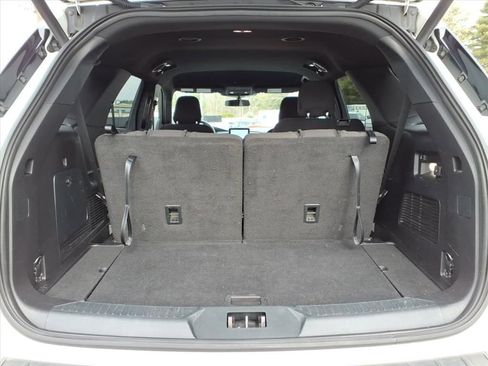 Certified 2020 Ford Explorer XLT image 12