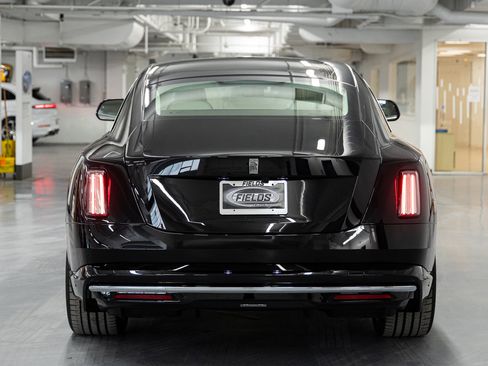 New 2026 Rolls-Royce Spectre image 4