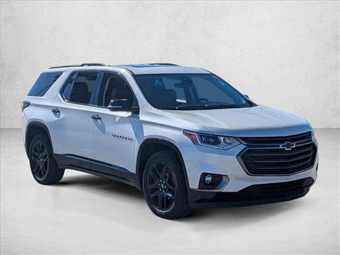Used 2019 Chevrolet Traverse Premier w/ Redline Edition image 3
