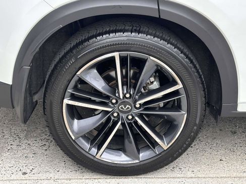 Used 2024 INFINITI QX55 Luxe w/ Cargo Package image 11