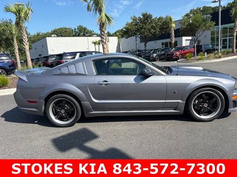 Used 2006 Ford Mustang GT Premium RWD image 4