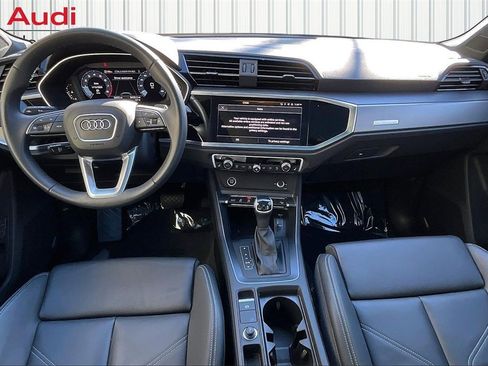 Used 2025 Audi Q3 2.0T Premium w/ Convenience Package image 7