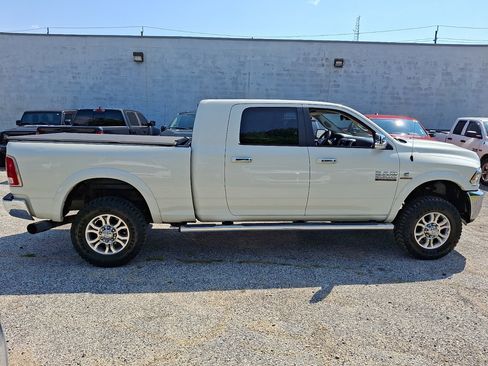 Used 2018 RAM 2500 Laramie w/ Protection Group AWD/4WD image 4
