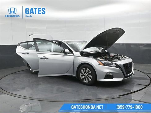 Used 2022 Nissan Altima 2.5 S image 50