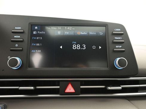 New 2026 Hyundai Elantra SEL Sport Premium FWD image 14