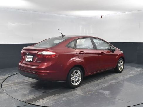 Used 2017 Ford Fiesta SE w/ Cold Weather Package image 9