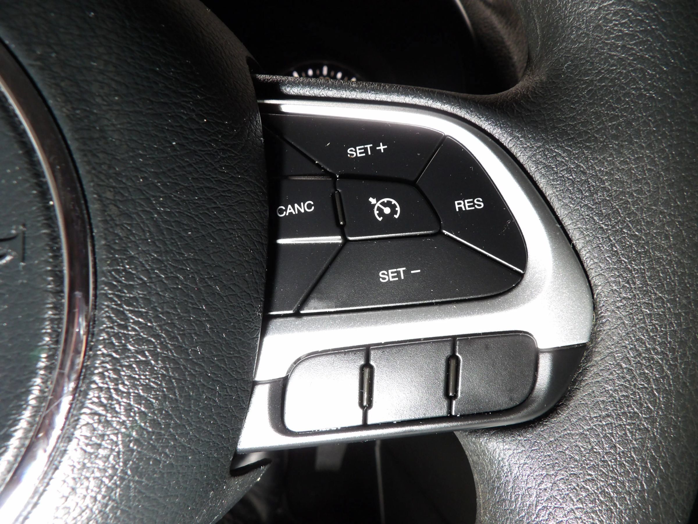 Used 2018 Jeep Renegade Sport w/ Power & Air Group AWD/4WD image 19
