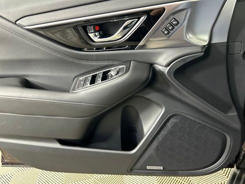 Used 2025 Subaru Outback Limited XT image 30