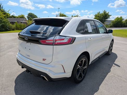 Certified 2019 Ford Edge ST AWD/4WD image 3