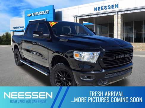 Used 2019 RAM 1500 Big Horn image 1