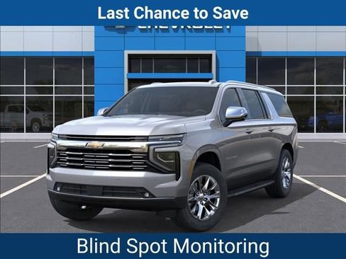 New 2025 Chevrolet Suburban Premier w/ Sun And Tow Package AWD/4WD image 6