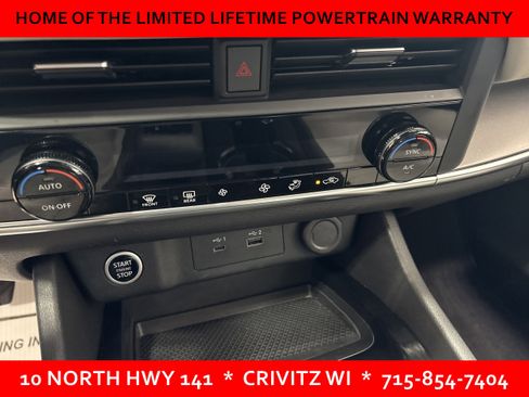 Used 2023 Nissan Rogue SV image 10