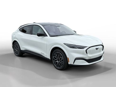 New 2025 Ford Mustang Mach-E Premium image 7