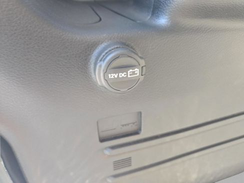 Used 2024 Jeep Wrangler Unlimited Sport AWD/4WD image 18