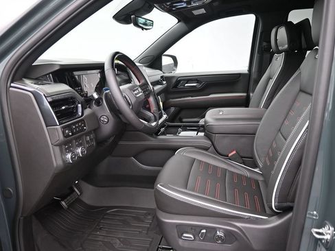 New 2026 GMC Yukon AT4 Ultimate AWD/4WD image 16
