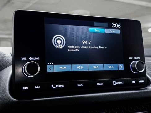 Used 2023 Honda HR-V LX image 27