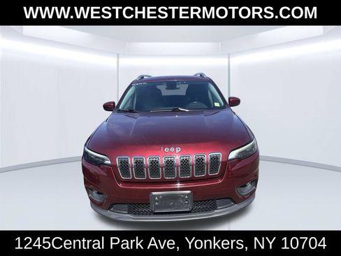 Used 2019 Jeep Cherokee Latitude Plus FWD image 2