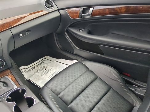 Used 2014 Mercedes-Benz C 250 Coupe image 15