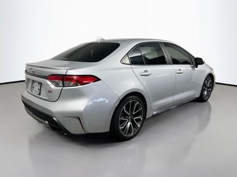 Used 2021 Toyota Corolla SE FWD image 4