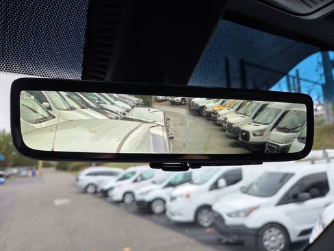 Used 2024 Mercedes-Benz Sprinter 2500 image 9