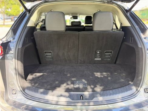 Used 2018 MAZDA CX-9 Touring FWD image 18